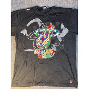NBA Miami Heat UNK Shirt Basketball Mens XL Black Sports Short Sleeve Crew Neck